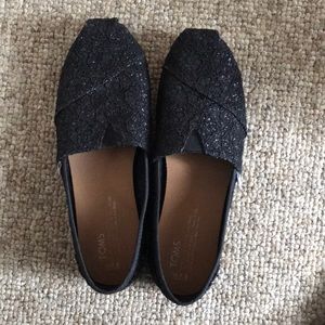 Toms super cute flats